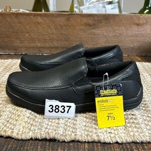 Tred safe enduro pro 7-1/2 men’s slip resistant. Black  loafers  new with tag